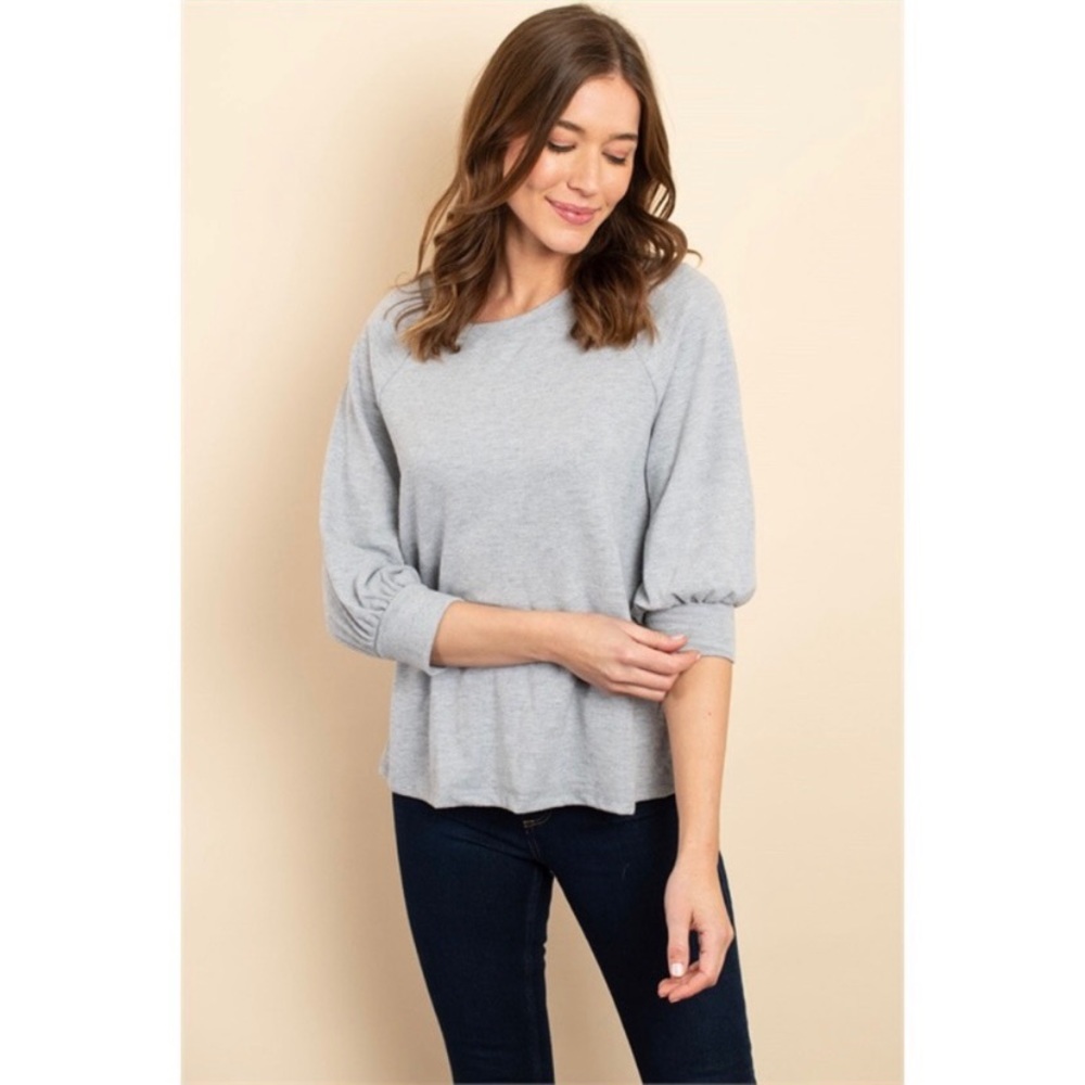 🆕 Grey Ribbon Back Top 🆕 - Picture 3 of 3